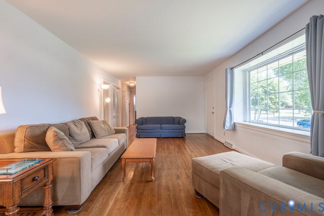 8803 Greenford Dr, Henrico, VA 23294