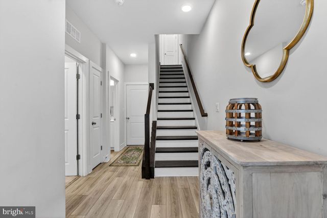 112 GLASS LN, Baltimore, MD 21230