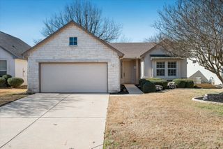 110 Cobb Cavern DR, Georgetown, TX 78633