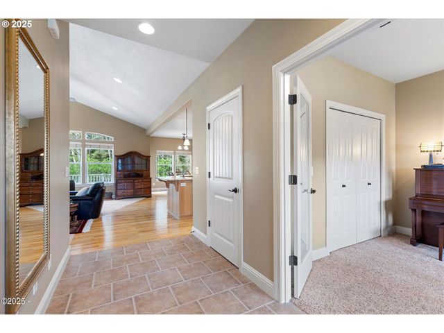 4555 Ne TIDE Ave, Lincoln City, OR 97367