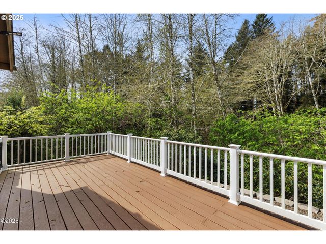 4555 Ne TIDE Ave, Lincoln City, OR 97367