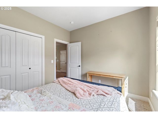 4555 Ne TIDE Ave, Lincoln City, OR 97367