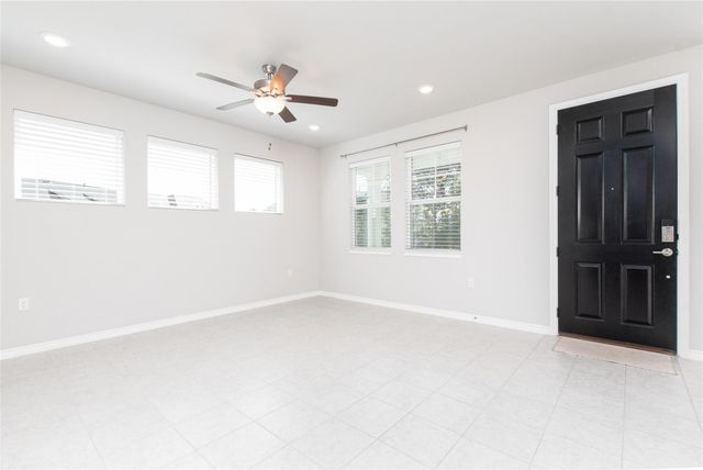 121 Lafitte DR 101, San Marcos, TX 78666