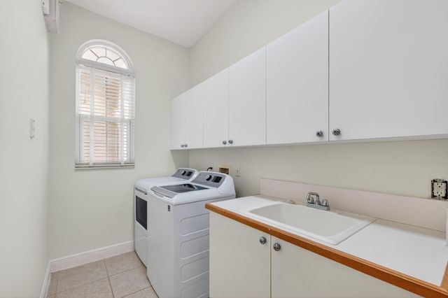 6629 Grande Orchid Way, Delray Beach, FL 33446