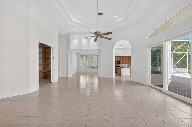 6629 Grande Orchid Way, Delray Beach, FL 33446