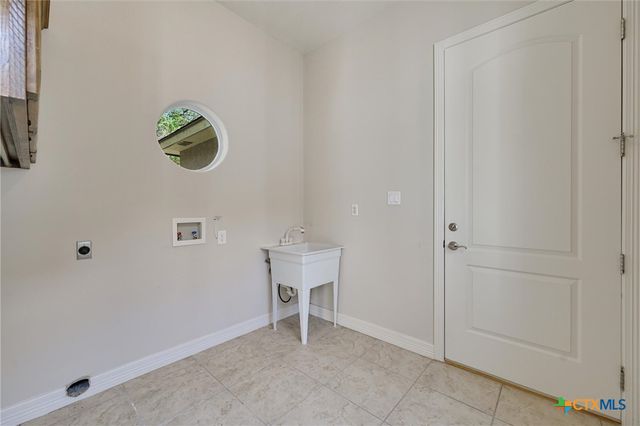 34 Wood Glen Drive, Wimberley, TX 78676