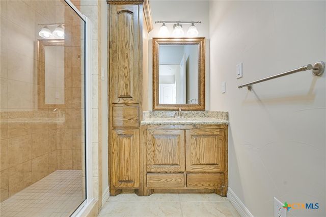 34 Wood Glen Drive, Wimberley, TX 78676