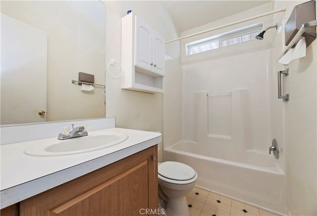 1536 S State 213, Hemet, CA 92543