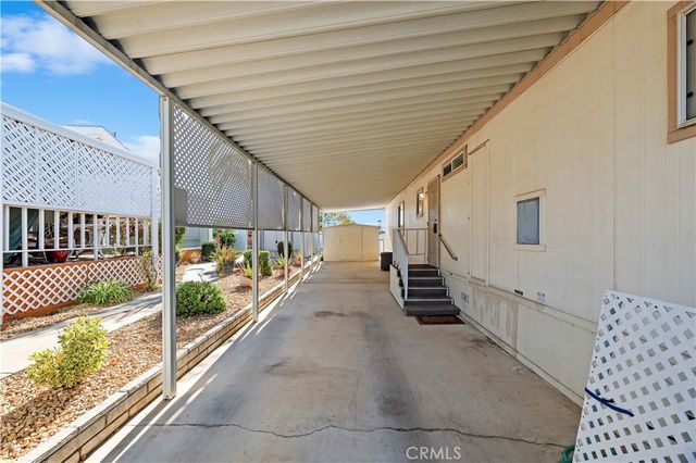 1536 S State 213, Hemet, CA 92543