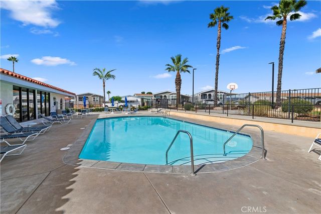 1536 S State 213, Hemet, CA 92543