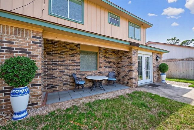 2623 Forestbrook Drive, Spring, TX 77373