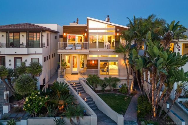 3705 Haines St 2, San Diego, CA 92109