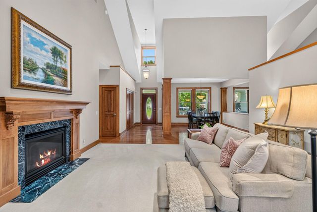 18119 87th Avenue N, Maple Grove, MN 55311