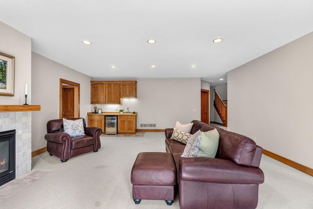 18119 87th Avenue N, Maple Grove, MN 55311