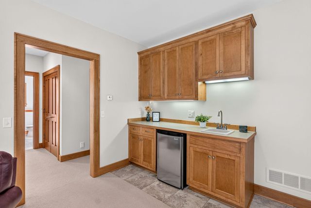 18119 87th Avenue N, Maple Grove, MN 55311