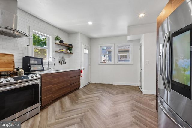 239 HUFF AVE, Trenton, NJ 08618