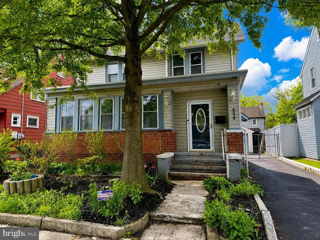 239 HUFF AVE, Trenton, NJ 08618