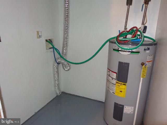 907 OAK ST, Hagerstown, MD 21740