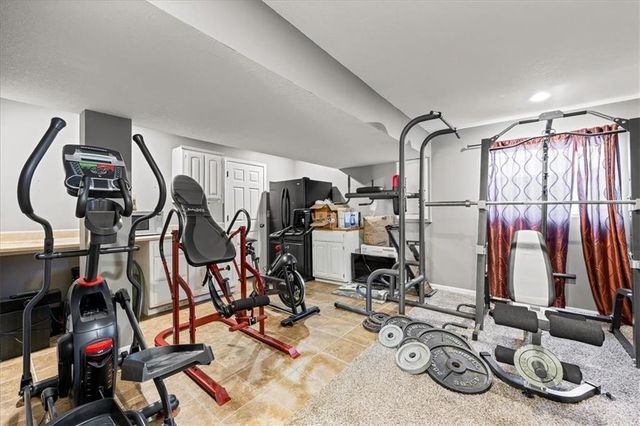 4505 N 121 Terrace, Kansas City, KS 66109