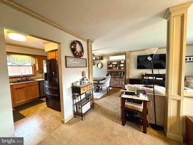 371 FIRST AVE, Lemont, PA 16851