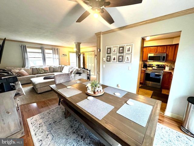 371 FIRST AVE, Lemont, PA 16851