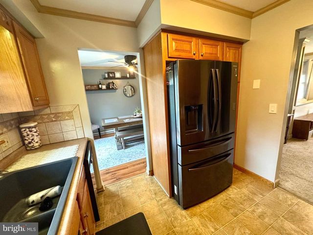 371 FIRST AVE, Lemont, PA 16851