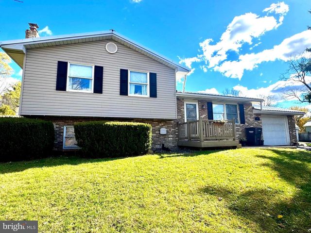 371 FIRST AVE, Lemont, PA 16851