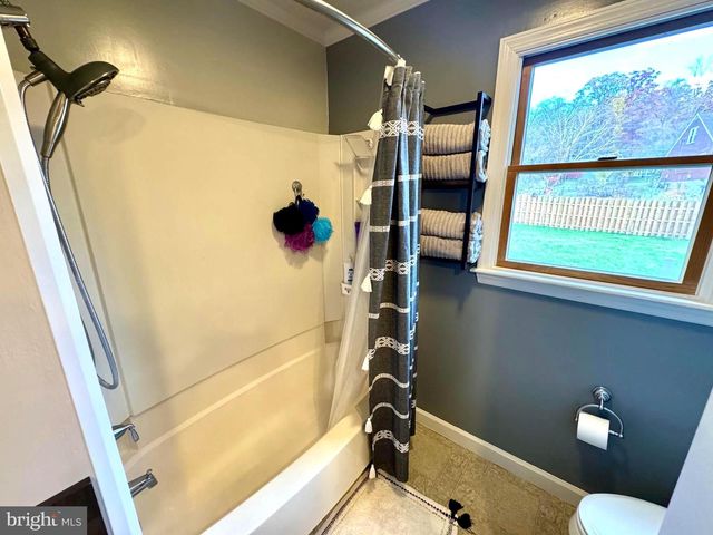 371 FIRST AVE, Lemont, PA 16851