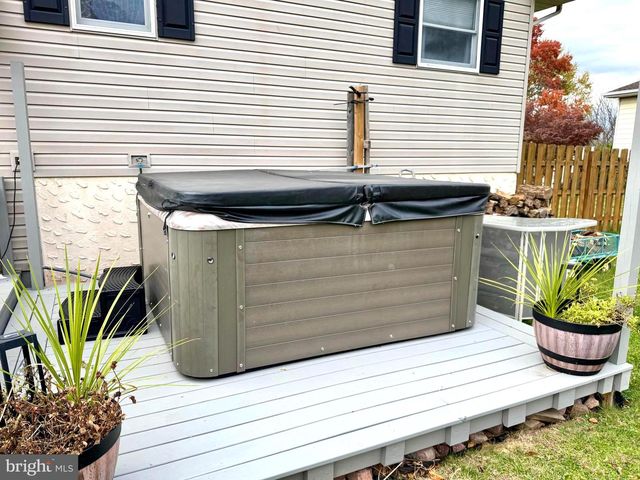 371 FIRST AVE, Lemont, PA 16851