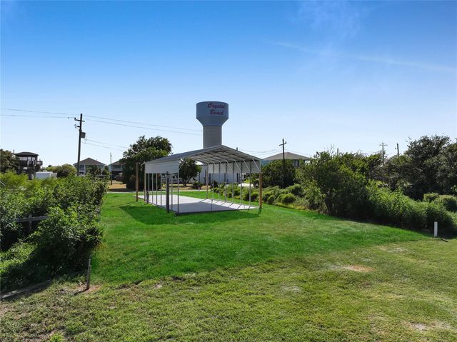 976 E Verdie Drive, Crystal Beach, TX 77650