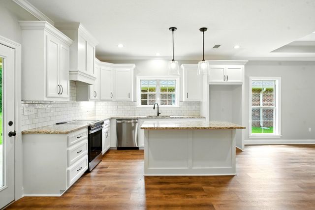 25 Harmony, Hattiesburg, MS 39402
