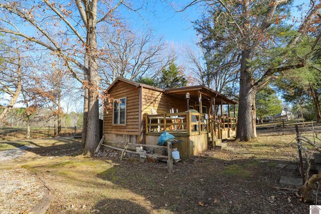 250 Captain Morgan Rd 1, Hardin, KY 42048