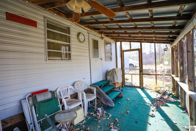 250 Captain Morgan Rd 1, Hardin, KY 42048