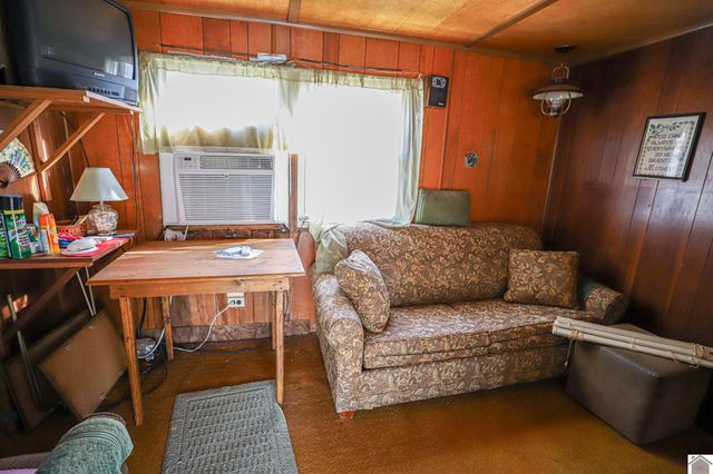 250 Captain Morgan Rd 1, Hardin, KY 42048