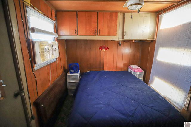 250 Captain Morgan Rd 1, Hardin, KY 42048