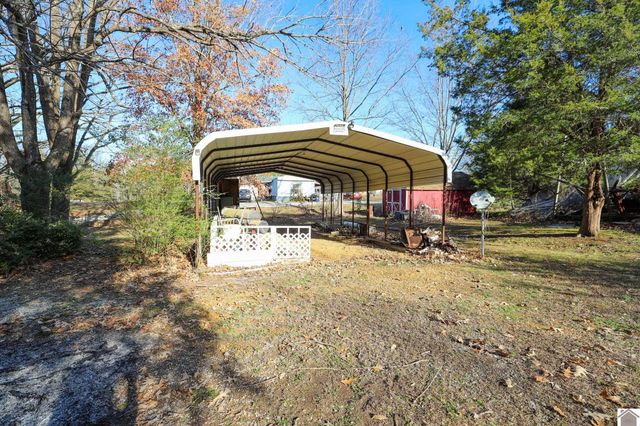 250 Captain Morgan Rd 1, Hardin, KY 42048