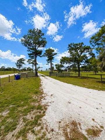 1075 SW Rucks Dairy Road, Okeechobee, FL 34974