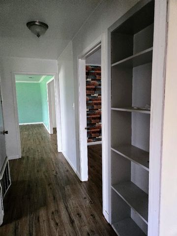 812 N Tyus Street, Groesbeck, TX 76642