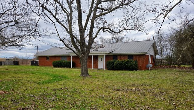 812 N Tyus Street, Groesbeck, TX 76642