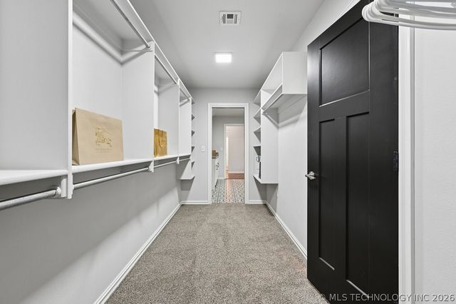 6867 E 124th Street S, Bixby, OK 74008