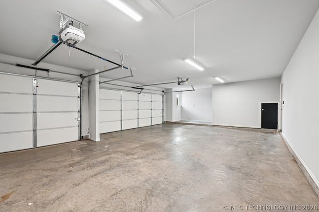 6867 E 124th Street S, Bixby, OK 74008