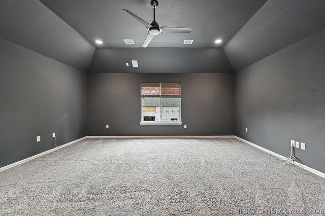 6867 E 124th Street S, Bixby, OK 74008