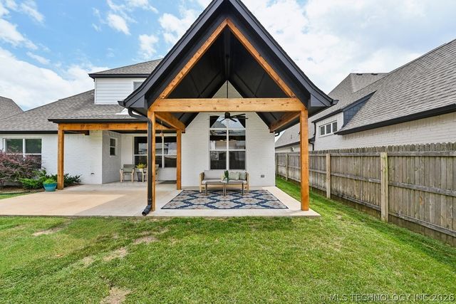 6867 E 124th Street S, Bixby, OK 74008