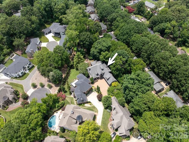 3603 Hennessy Place, Charlotte, NC 28210