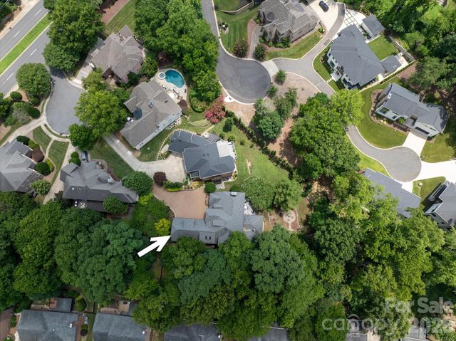 3603 Hennessy Place, Charlotte, NC 28210