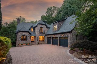 3603 Hennessy Place, Charlotte, NC 28210