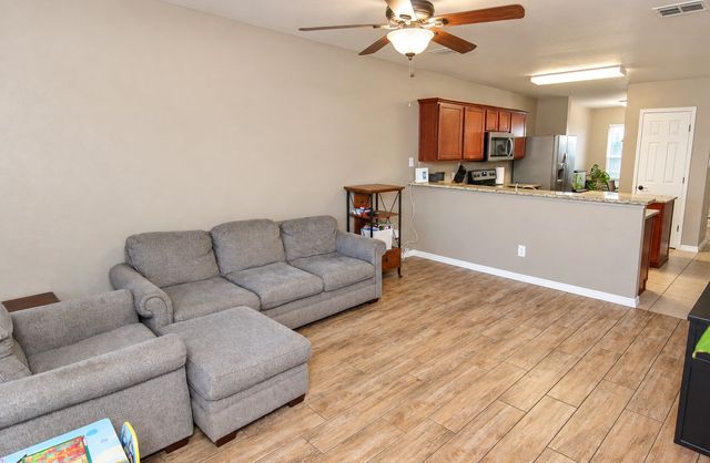 8821 Sagebrush Trail, Cross Roads, TX 76227