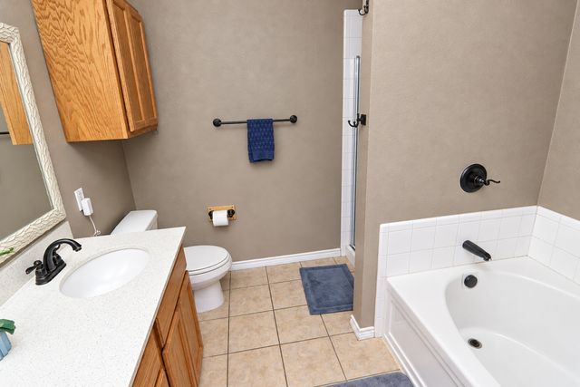 8821 Sagebrush Trail, Cross Roads, TX 76227