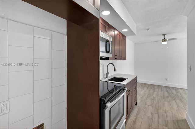 1255 Collins Ave 504, Miami Beach, FL 33139