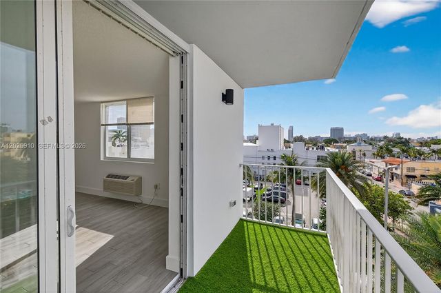 1255 Collins Ave 504, Miami Beach, FL 33139